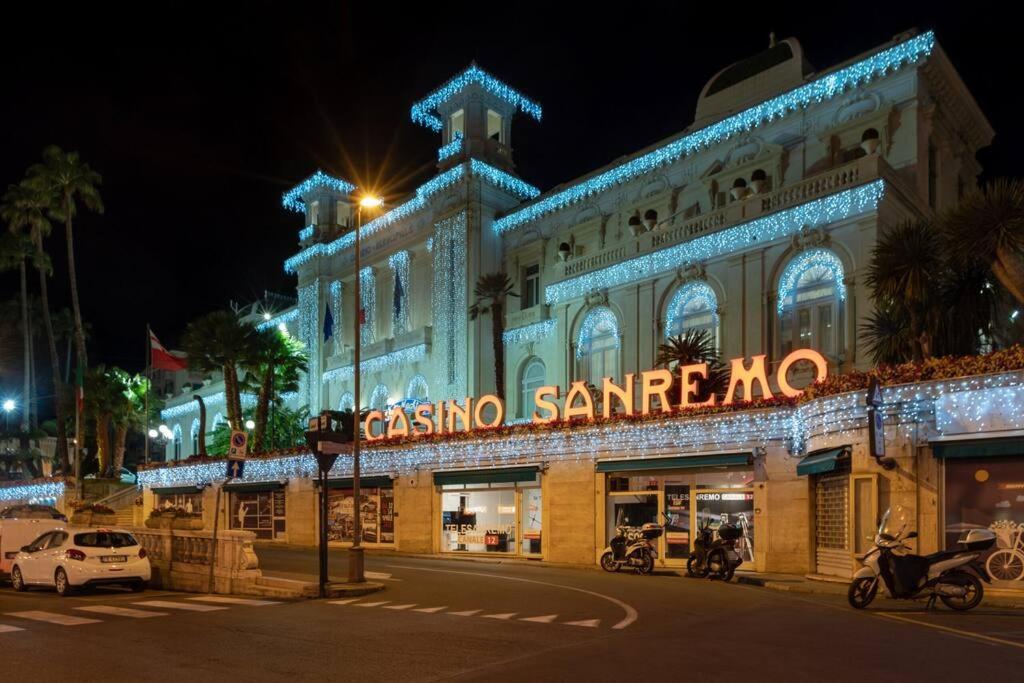 Teatro Ariston, Elegante Appartamento Centrale Санремо Екстер'єр фото